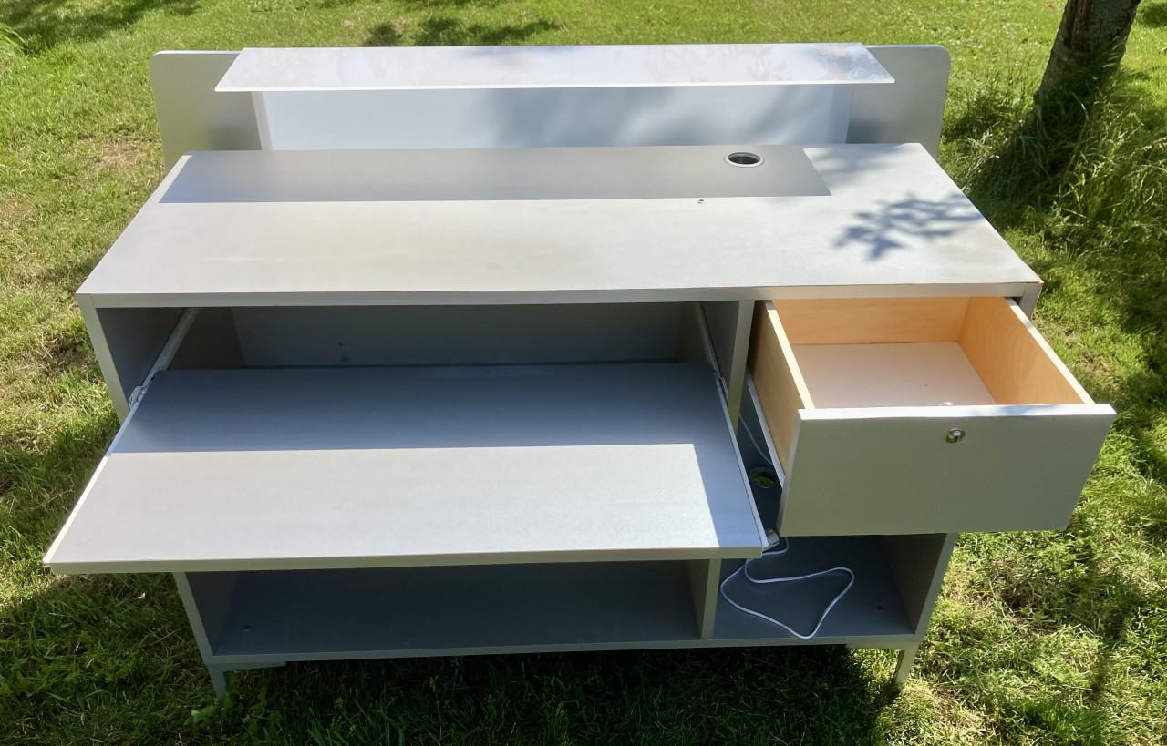 Balie met verlichting voor winkel/sauna/kapsalon