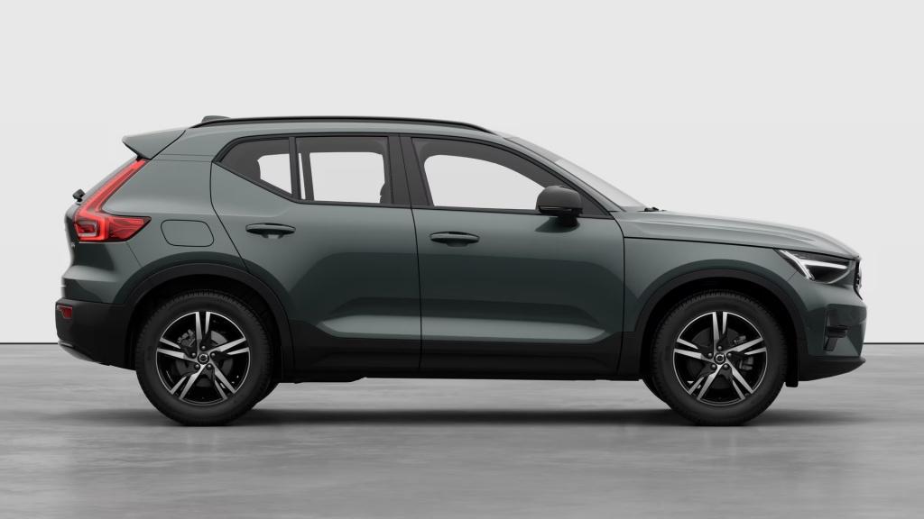 Volvo XC40 b4 gt plus dark visual park assist