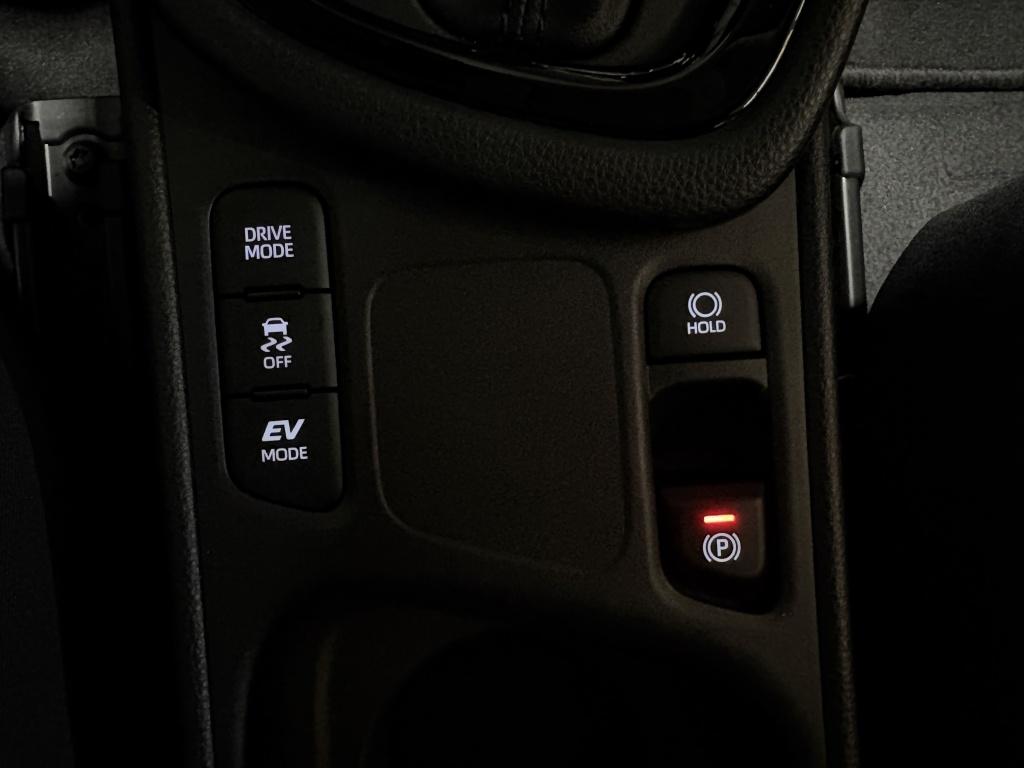 Toyota Yaris 1.5 hybrid 115 dynamic | pack comfort |