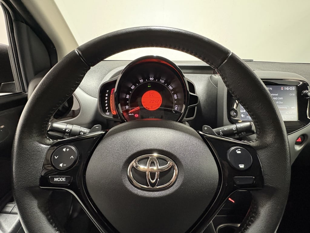 Toyota Aygo 1.0 vvt-i x-play