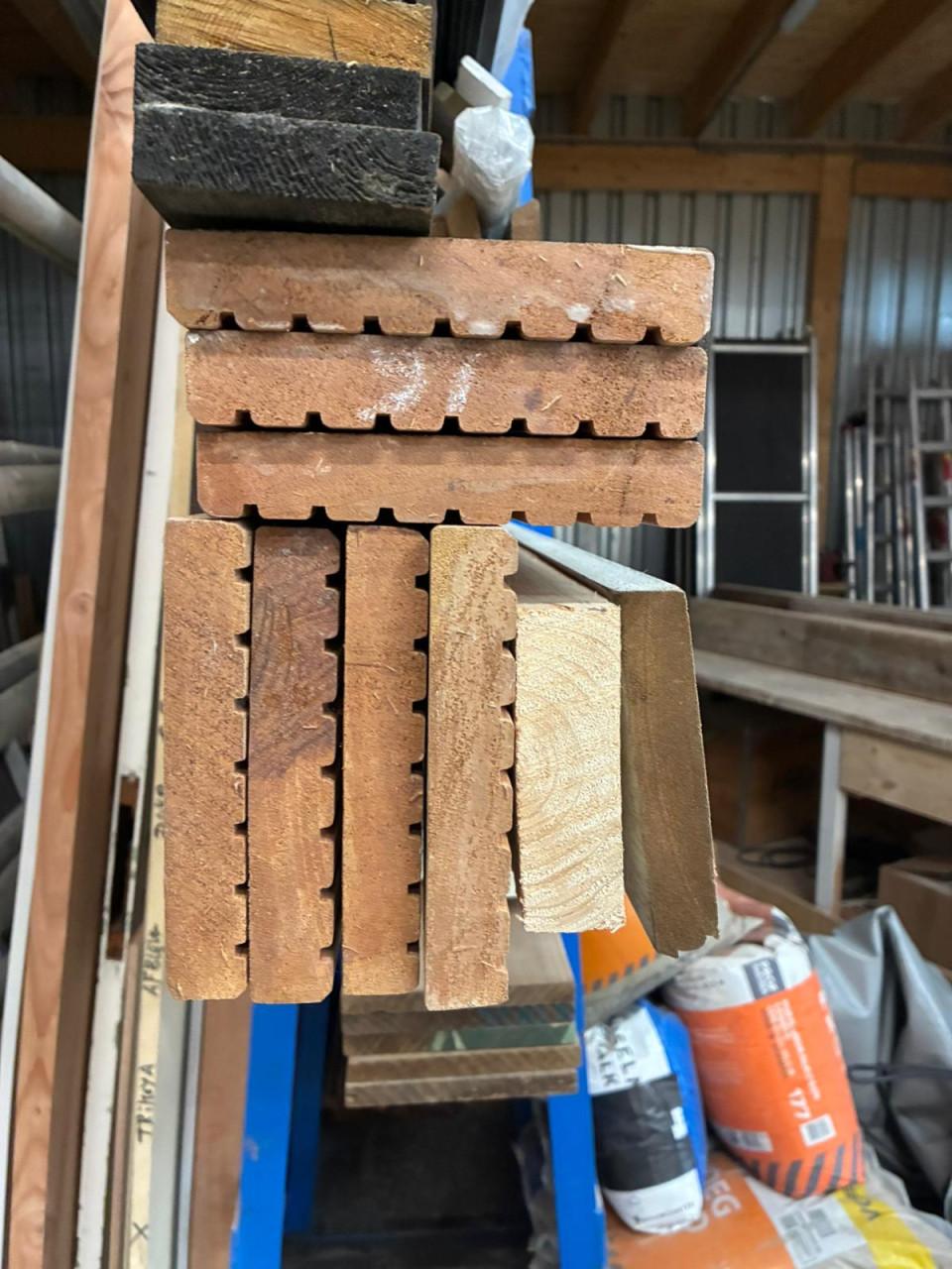 Hardhouten vlonderplanken