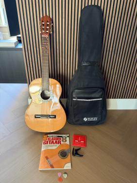 Artesano Estudiante C-4/4 Klassieke Gitaar + Tas & Accessoires!