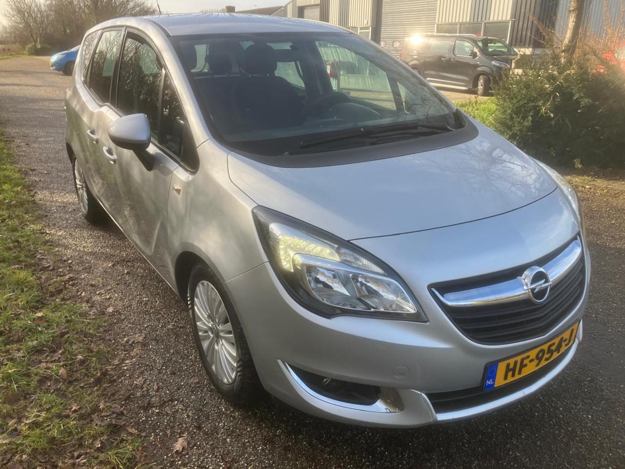 Opel Meriva 1.4T