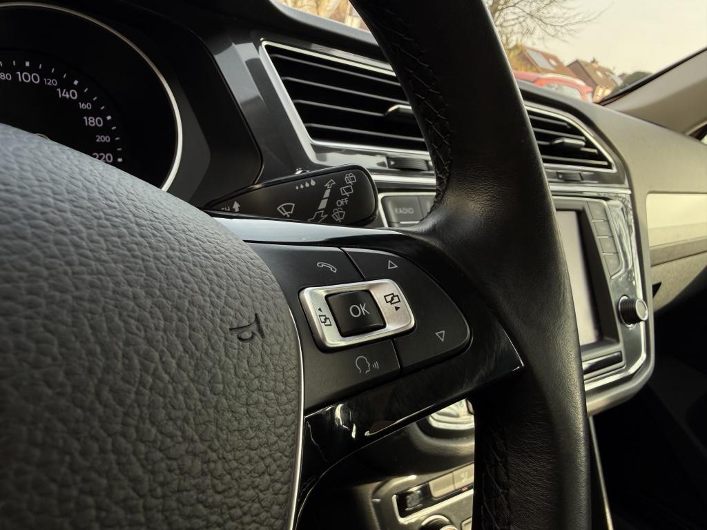 Volkswagen Tiguan 1.4 tsi trendline