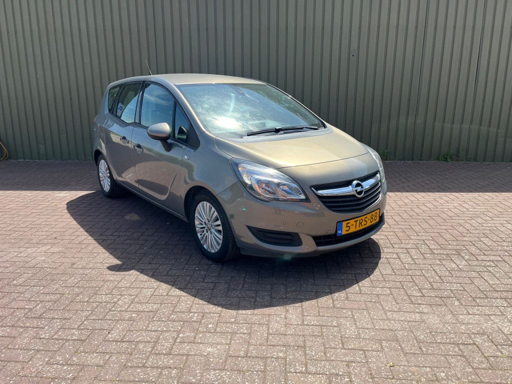 Opel Meriva 1.4 turbo business+