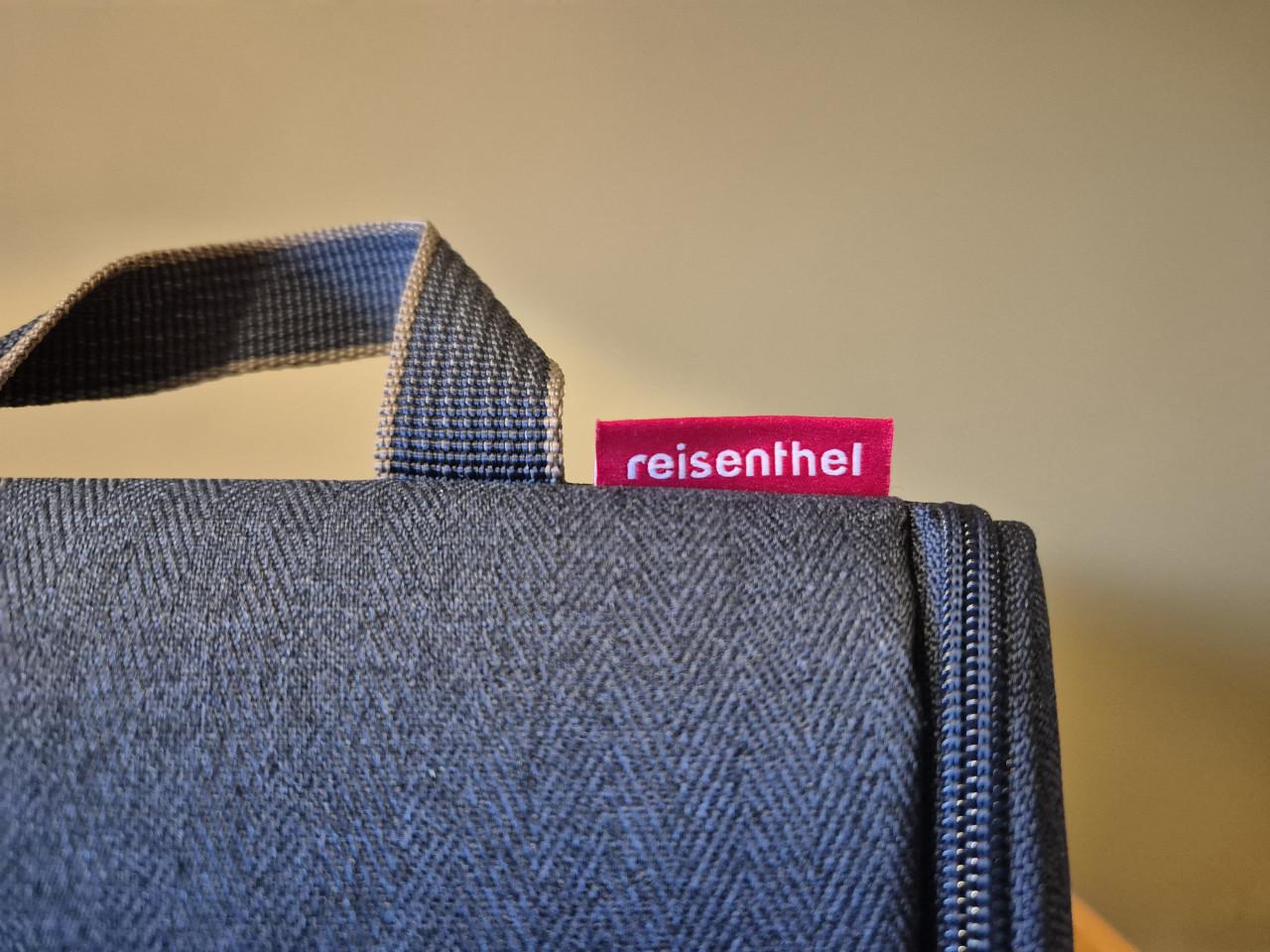 Handige compacte toilettas