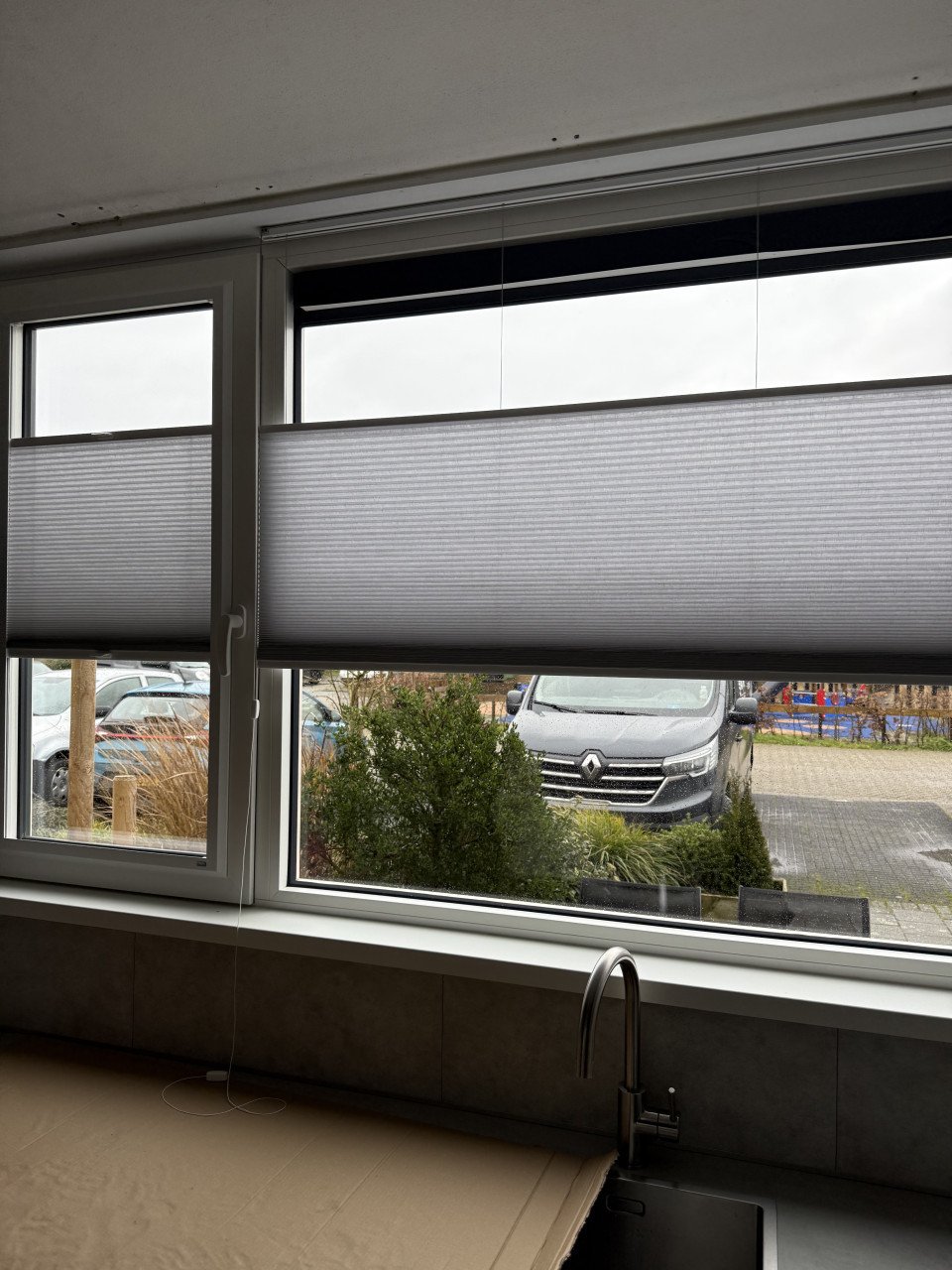 Thuisadviseur voor raamdecoratie en traprenovatie