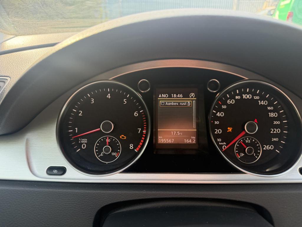 Volkswagen Passat variant 1.4 tsi highline dsg leder no power