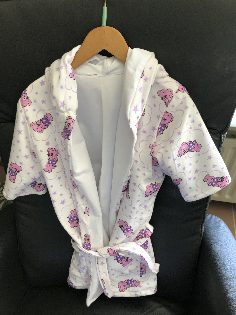 Te koop zelfgemaakte baby spul/kleding.(nieuw).