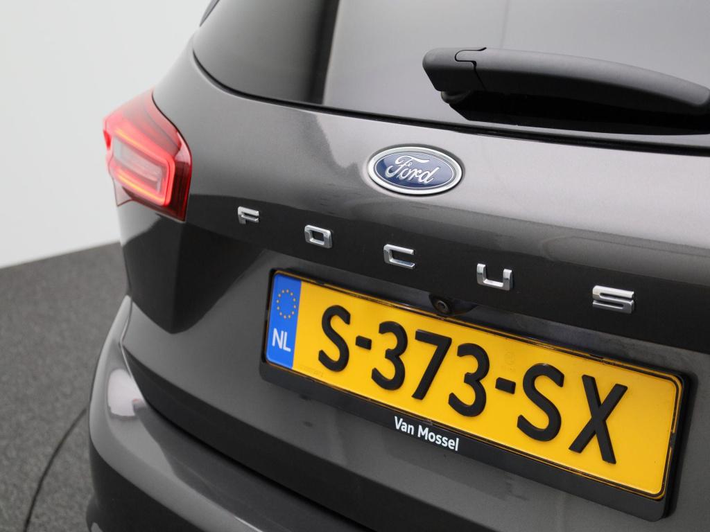 Ford Focus wagon 1.0 ecoboost hybrid titanium style | navigatie | winterpac