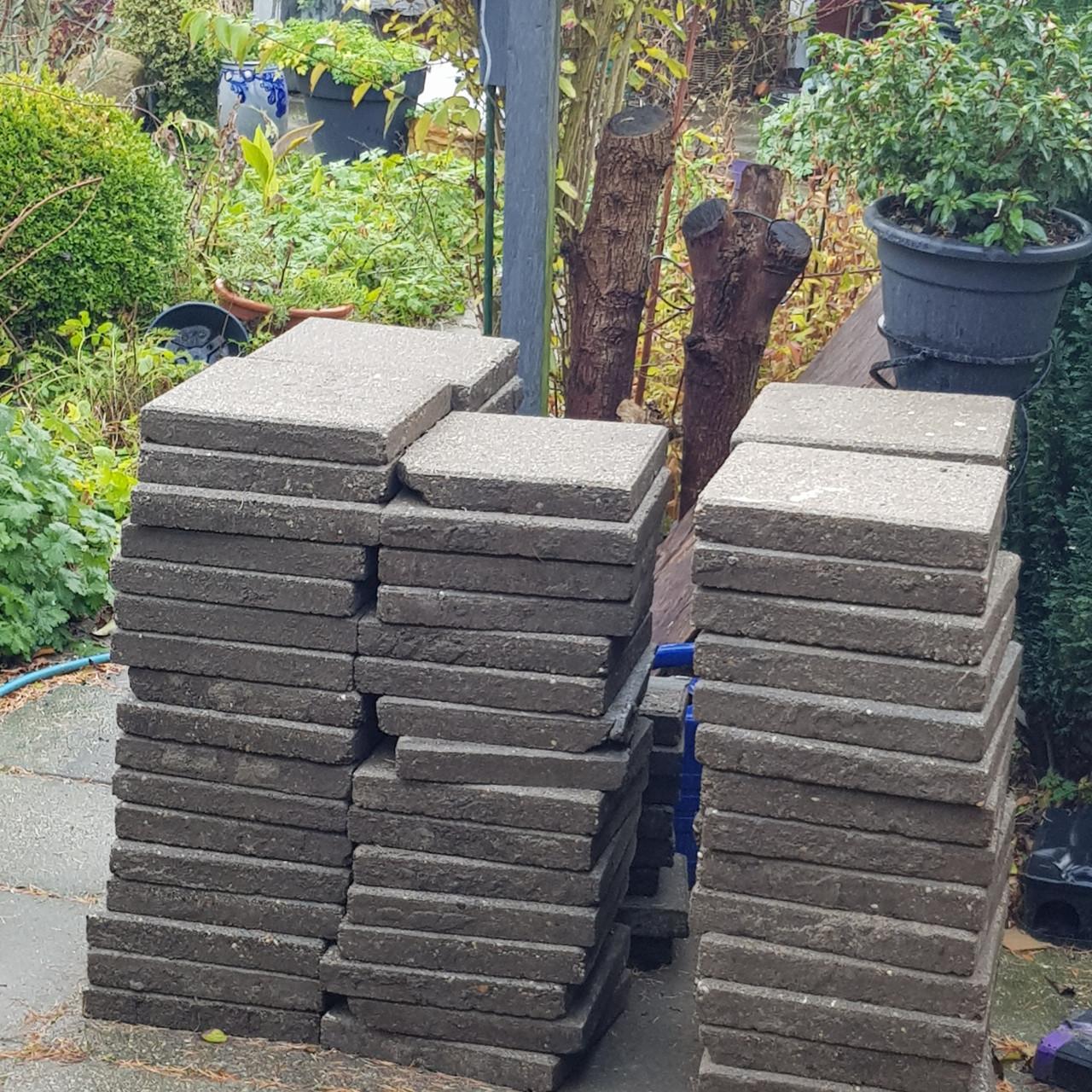 Betonuintegels gratis