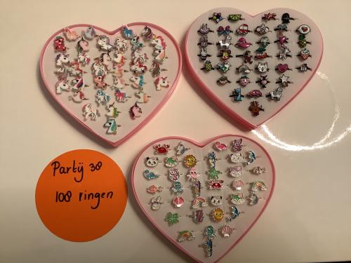 Partij super leuke kinder ringen. (Partij 38)