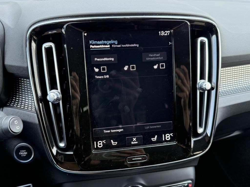 Volvo XC40 t5 262pk recharge ultimate dark |leder+ memory| camera| h&k soun