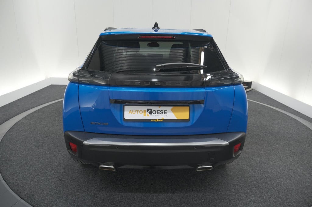 Peugeot 2008 puretech 130 eat8 blue lease allure | camera | navigatie | par