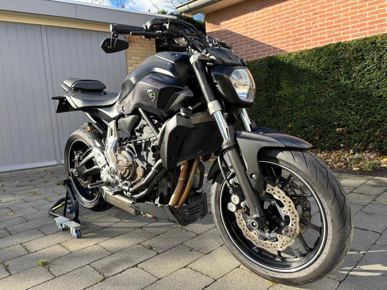 Yamaha MT-07 2015