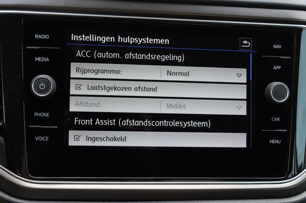 Volkswagen T-roc 1.5 tsi style 150pk dsg7
