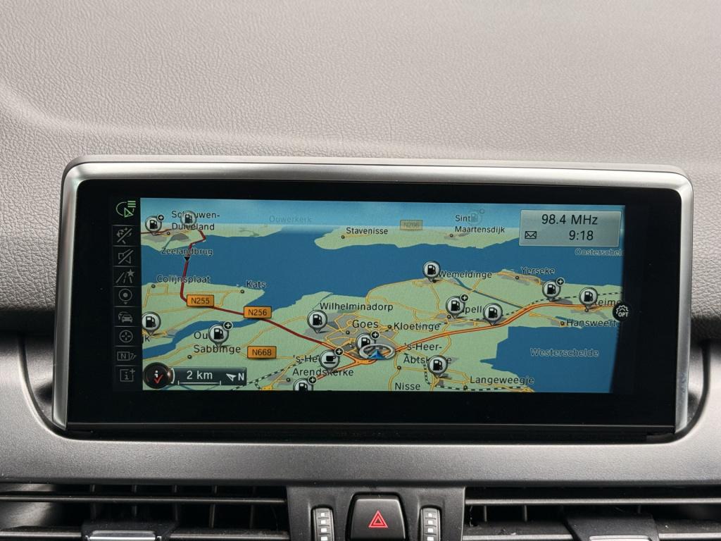 BMW 2-serie active tourer 216d centennial sport line | pano | trekhaak | st