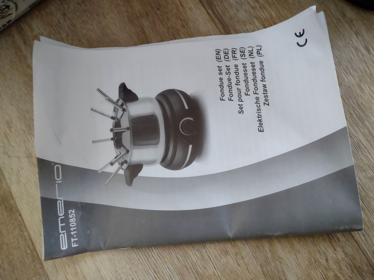 Nette Emerio fondueset, fonduestel, fonduepan elektrisch.