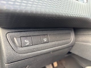 Peugeot 2008 1.2 puretech 110pk s&s urban cross