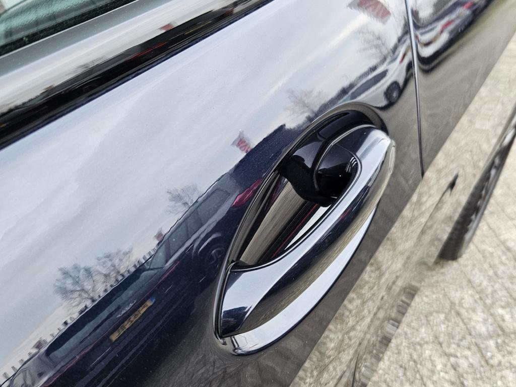 BMW X5 xdrive45e m-sport | achterasbesturing | trekhaak | luchtvering