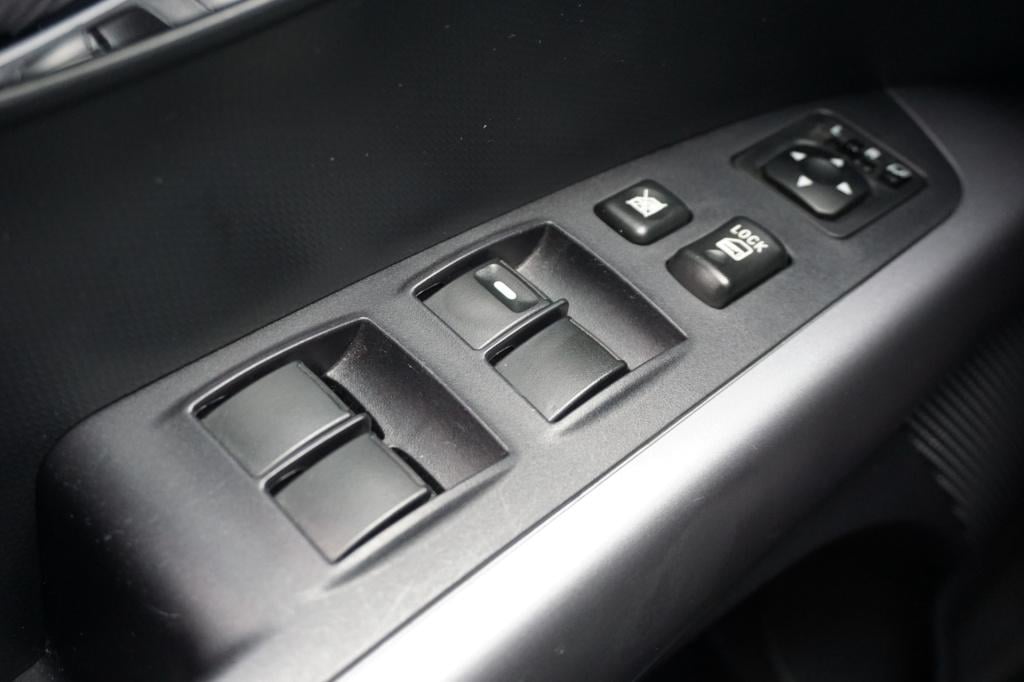 Mitsubishi Outlander 2.0 intro edition automaat - airco / carplay / cruise 