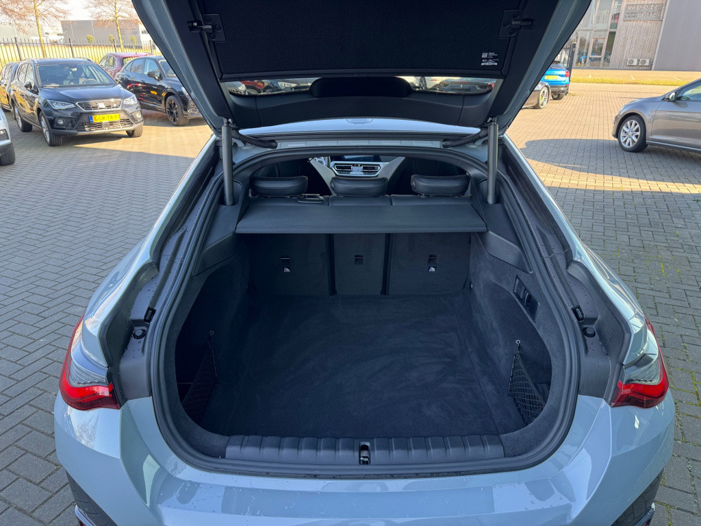 BMW 4 Serie gran coupé 430i high executive * m sport pakket * harman/kardon