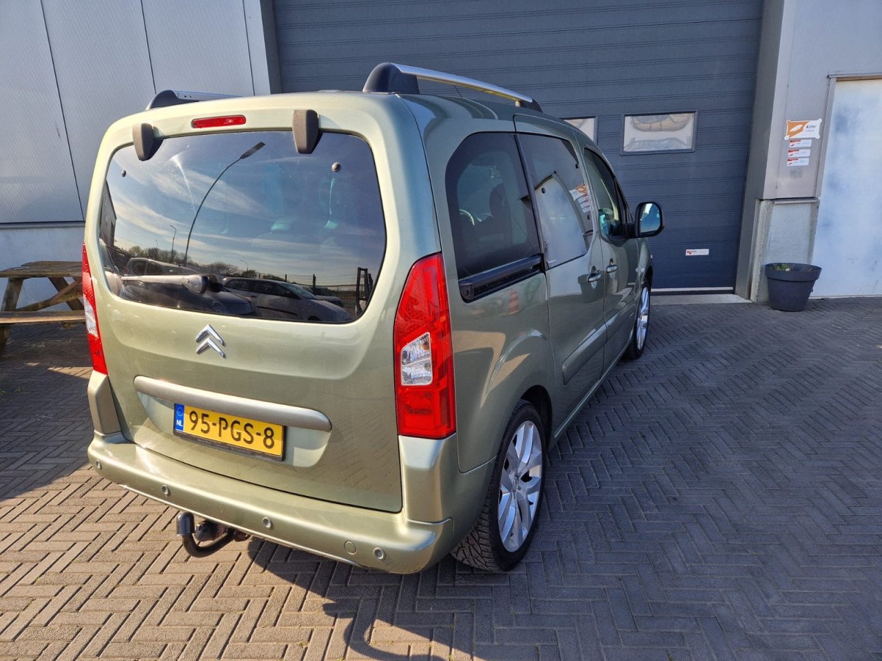 TE KOOP CITROEN BERLINGO MULTISPACE GEEL KENTEKEN 1.6 16V