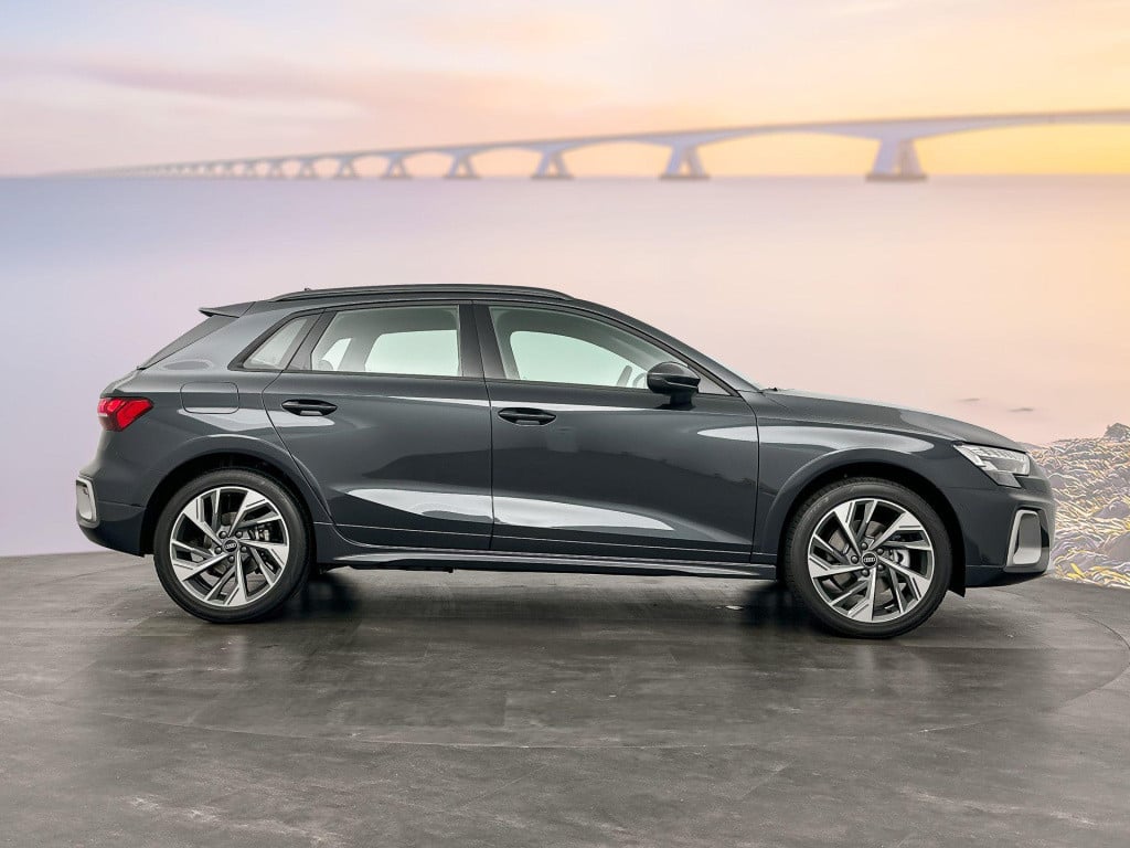 Audi A3 allstreet advanced edition 40 tfsi e 150 kw / 204 pk sportba