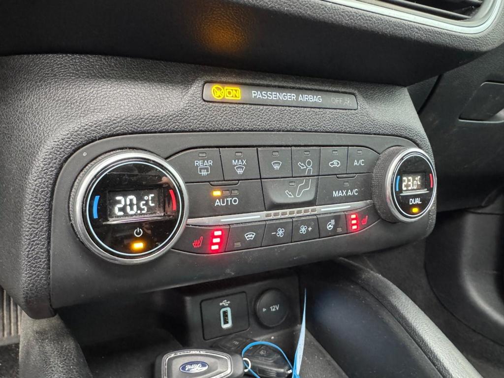 Ford Focus wagon 1.0 ecob. active bns | pano | led | bovag