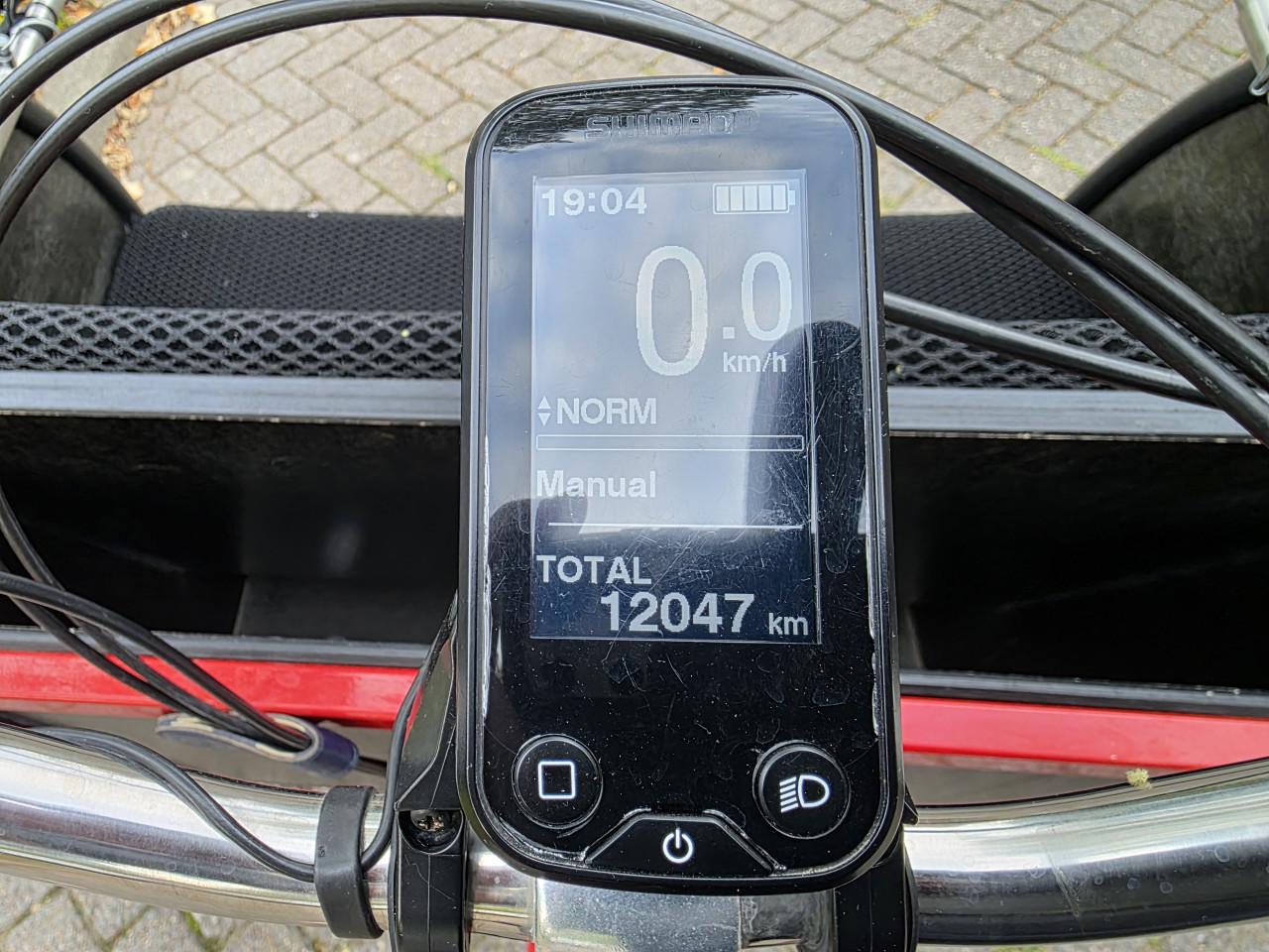 Keurig nette elektrische riksja bakfiets met Shimano middenmotor