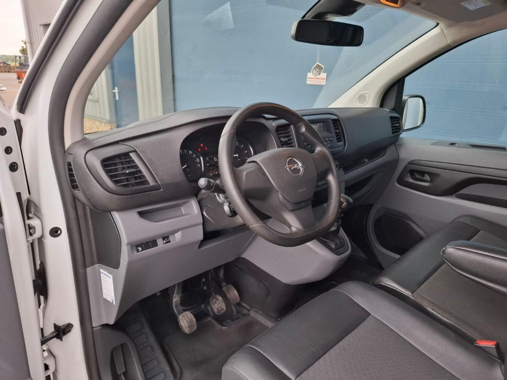 Opel Vivaro 1.5 cdti l2h1 edition l3h1 / airco / cruise controle / 3 zits /