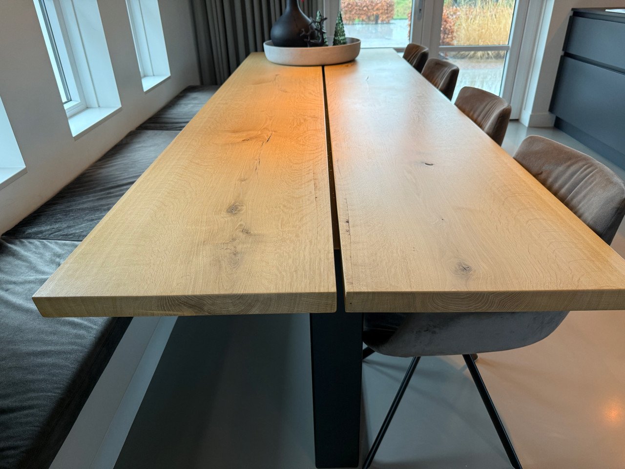 Eikenhouten eettafel