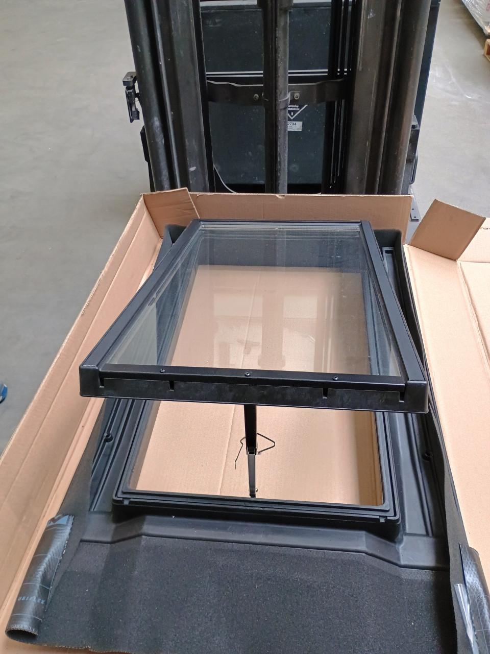 Ubbink dakraam  UB 32 iso  90 cm * 55 cm 6 pans dakraam