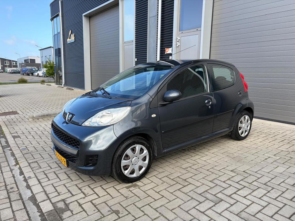 Peugeot 107 1.0-12v xs/nwe koppeling/airco/nette auto/