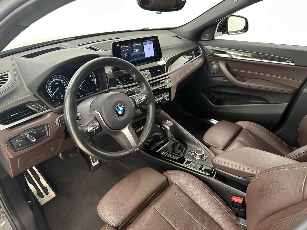 BMW X2 xdrive25e m-sport | harman/kardon | panoramadak | leer |