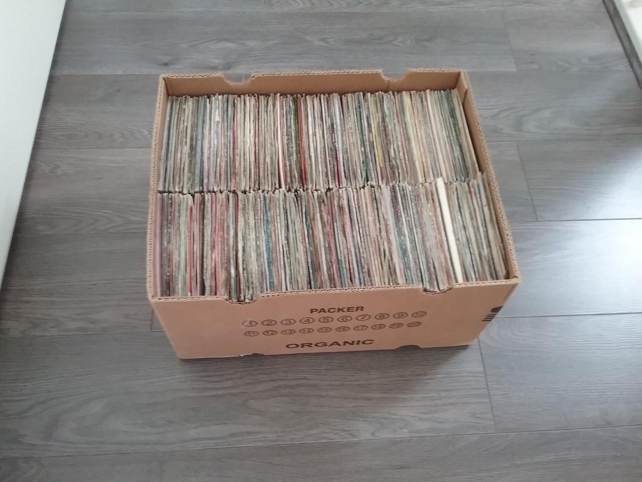 Vinyl Singeltjes te koop gevraagd