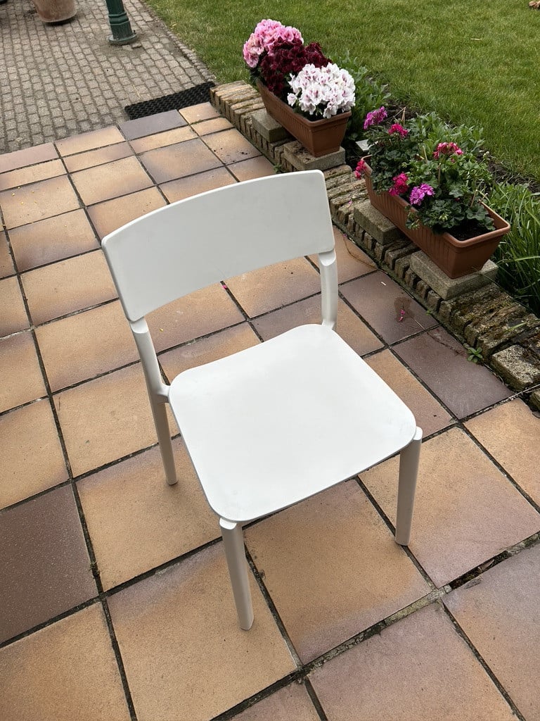 Stabelbare ikea stoelen 2 stuks