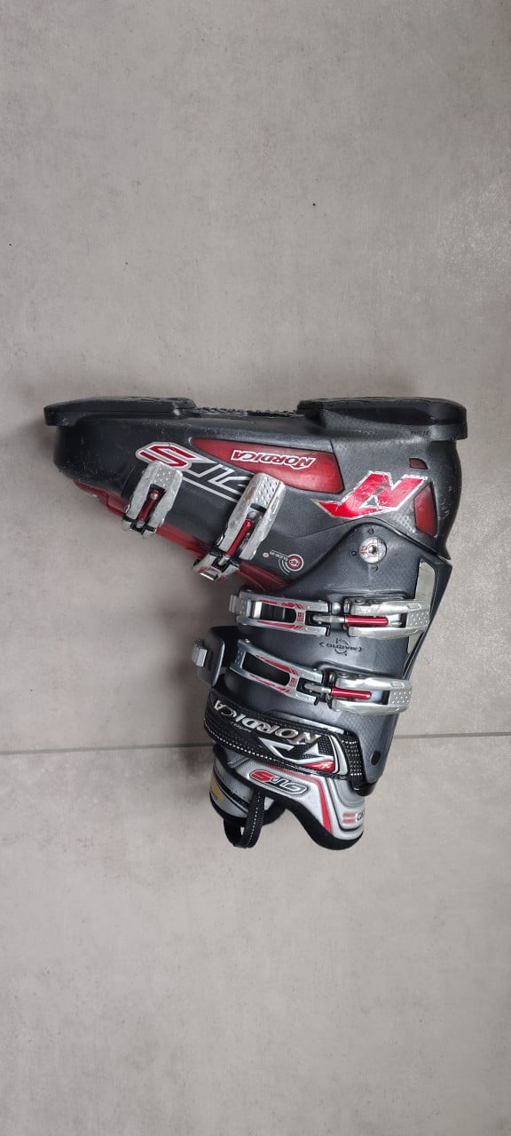 Nordica Ski schoenen mt 40