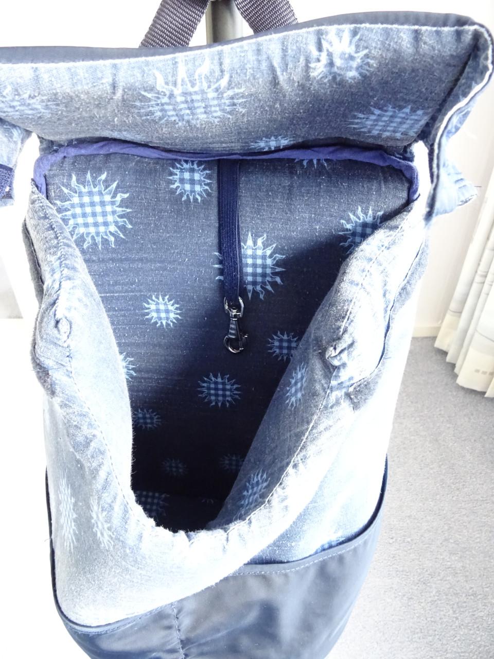 Honden draagtas merk Ferplast voor kleine hond voor  € 7,50