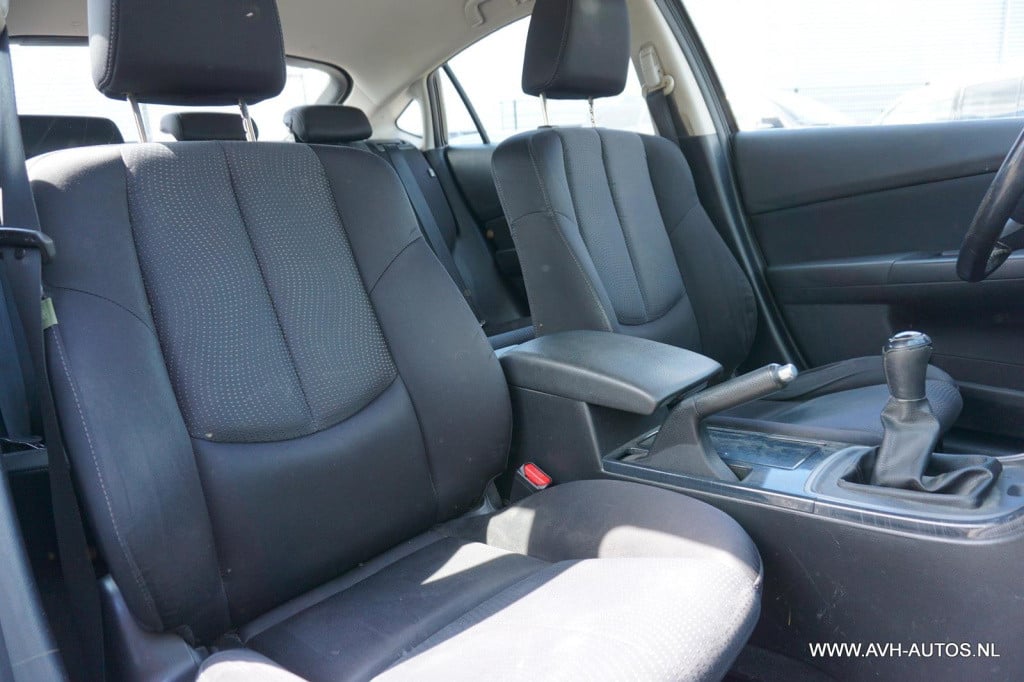 Mazda 6 1.8 touring