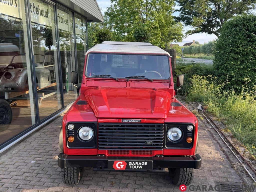 Land Rover Defender 2.5 td5 110" hard top