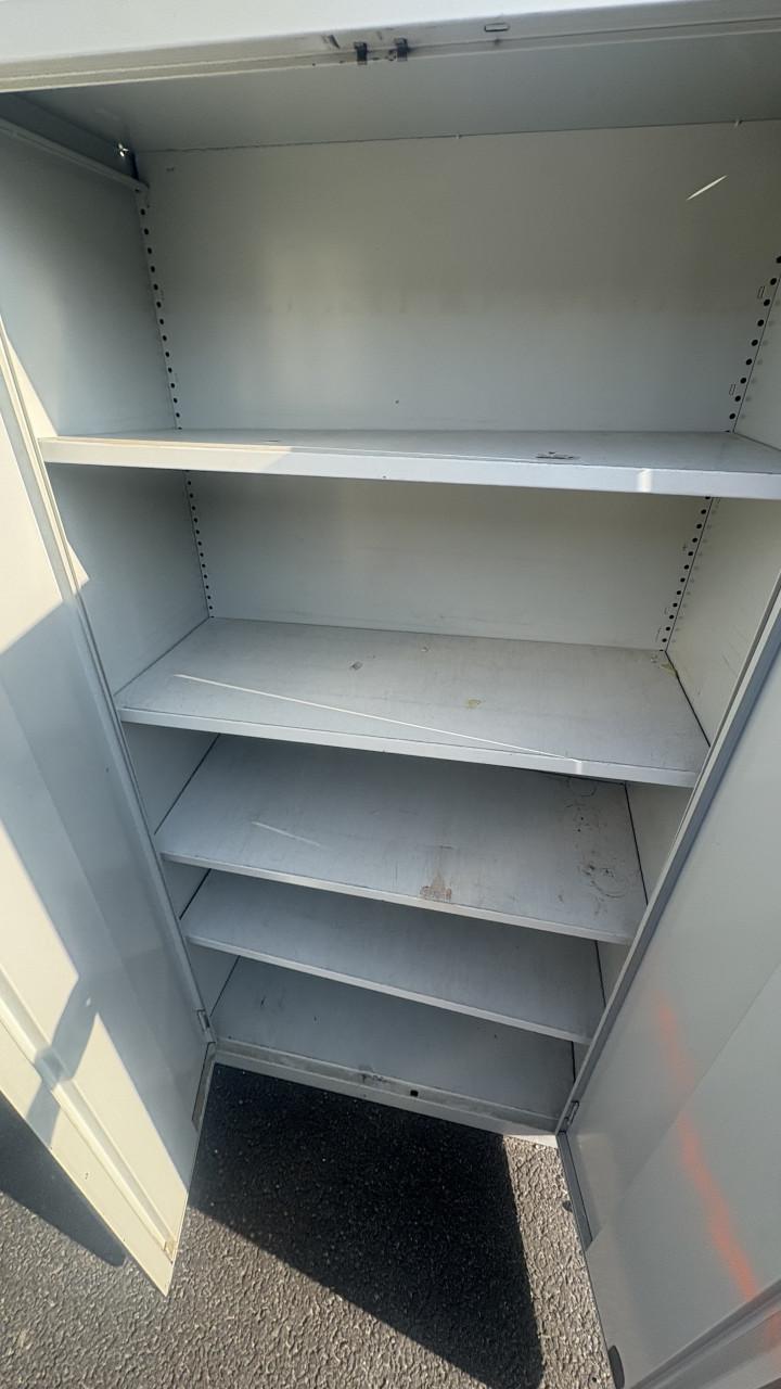 Stalen kast