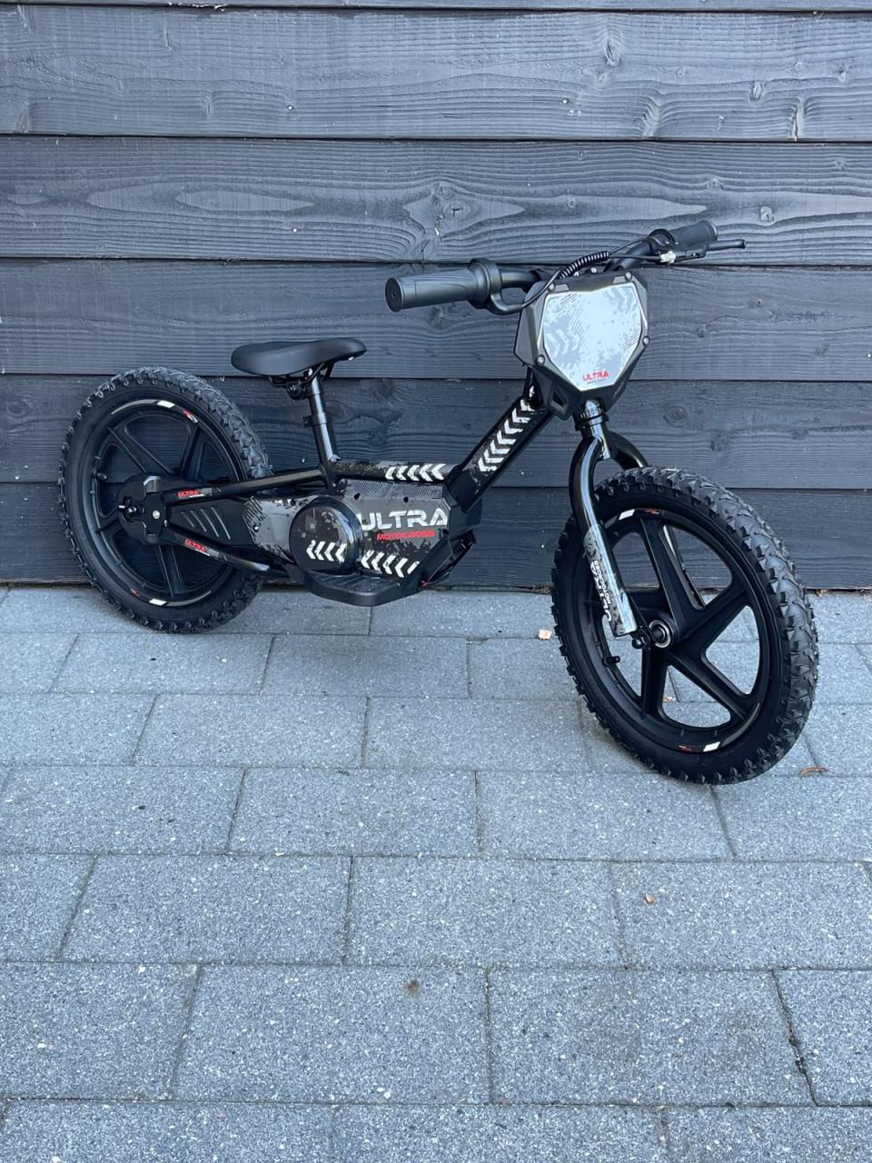 Elektrische loopfiets 12 en 16 inc
