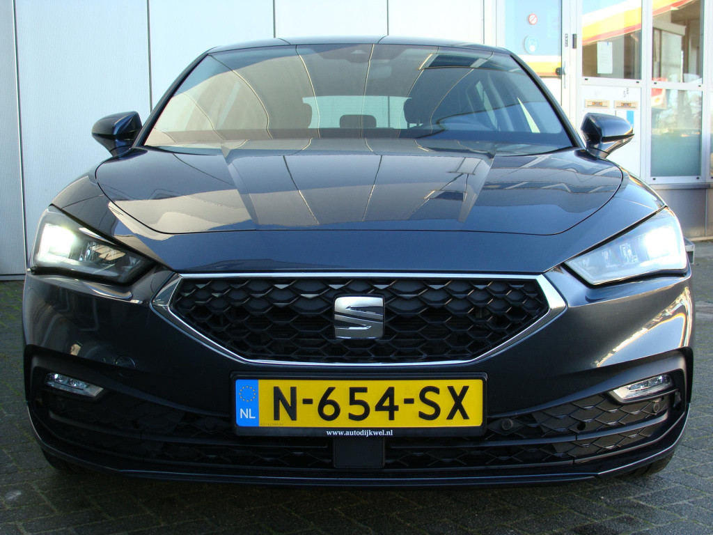 Seat Leon 1.0 tsi 110pk style business intense virtual display apple carpla
