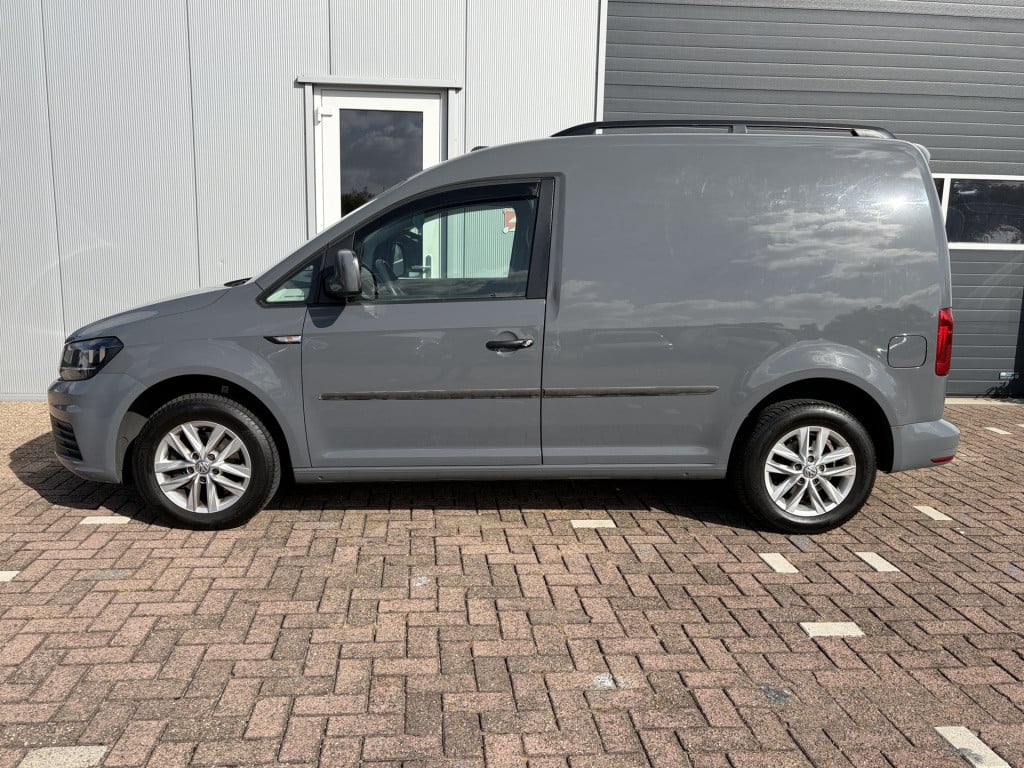 Volkswagen Caddy 2.0 tdi glaswas inrichting.