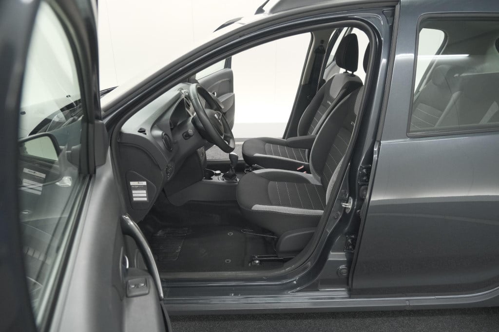 Dacia Sandero Stepway tce 90 sl automaat | trekhaak | camera | navigatie