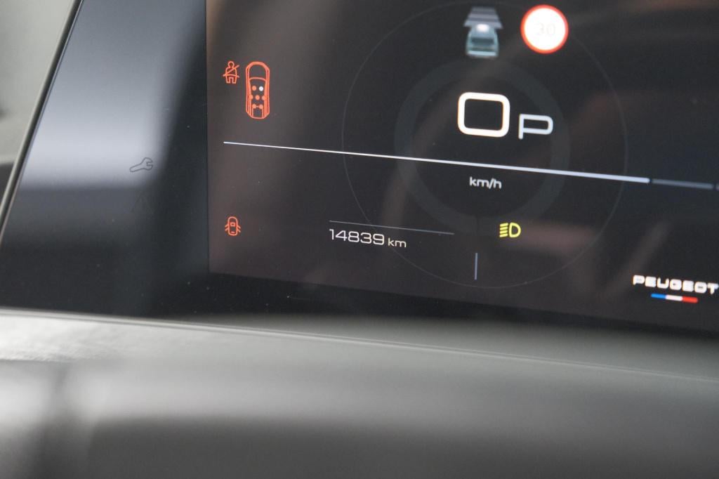 Peugeot 5008 1.2 hybrid 136 gt 7p | adaptieve cruise control | camera | ele