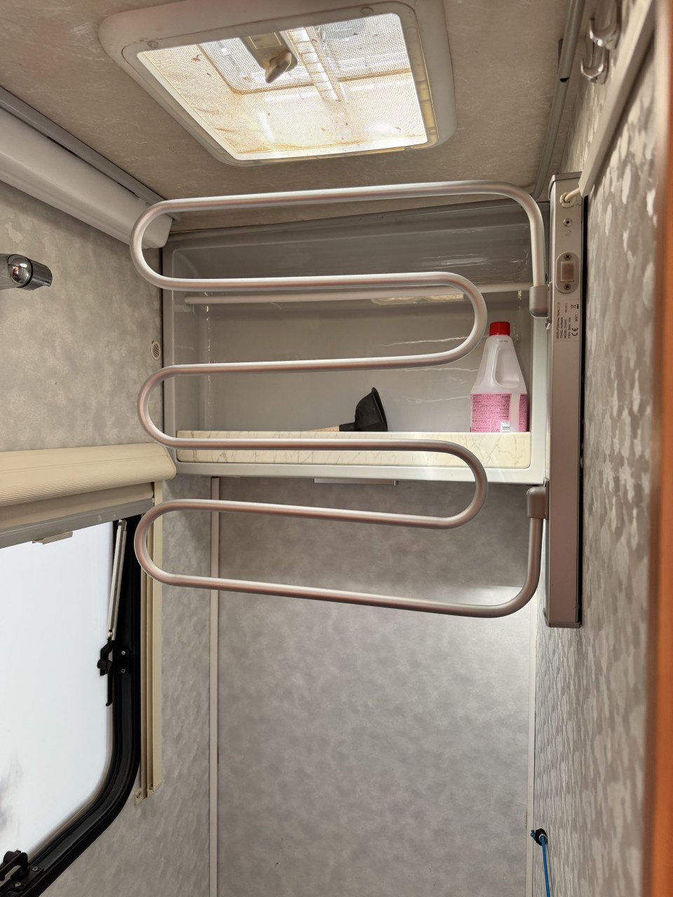 Adria Adiva 502 UP / Dorema Air voortent / Kampa Air luifel ( 2003)