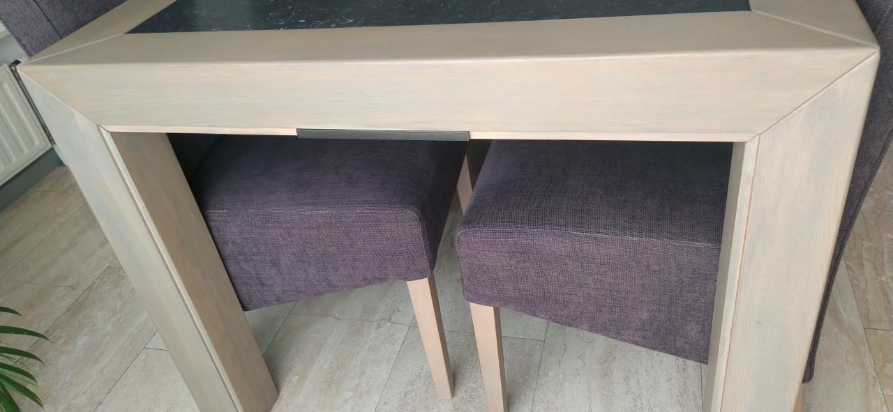 *** Te koop: Eethoek met 6 stoelen (grijs-eiken met hardstenen platen) ***