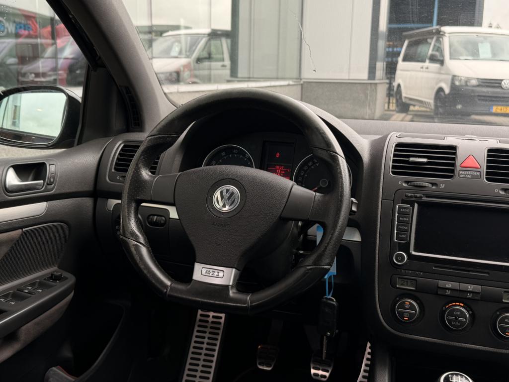 Volkswagen Golf 2.0 tfsi gti | 18 inch bbs | navi | 200 pk |